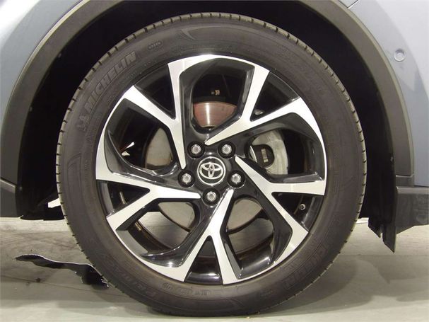 Toyota C-HR 135 kW image number 16