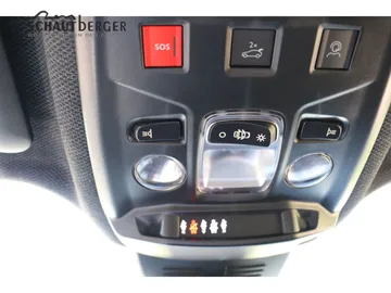 Car image 41