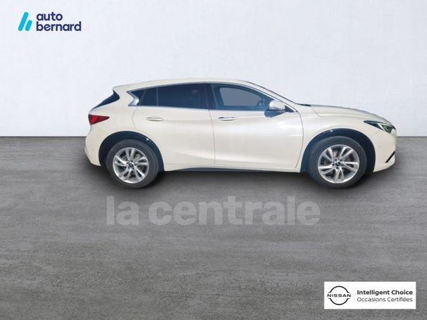 Infiniti Q30 1.6t DCT Premium 115 kW image number 5