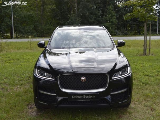 Jaguar F-Pace 30t AWD 221 kW image number 3