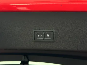 Car image 48