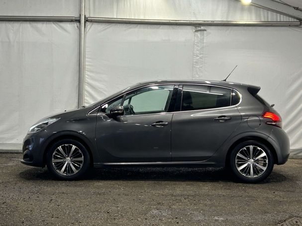 Peugeot 208 PureTech Allure 61 kW image number 3