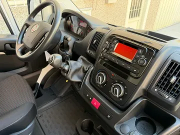 Car image 50