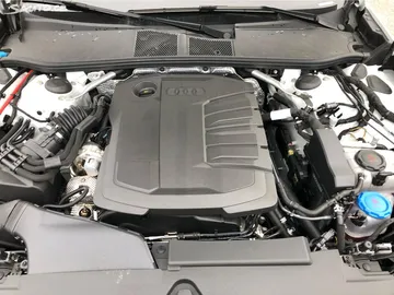 Car image 29