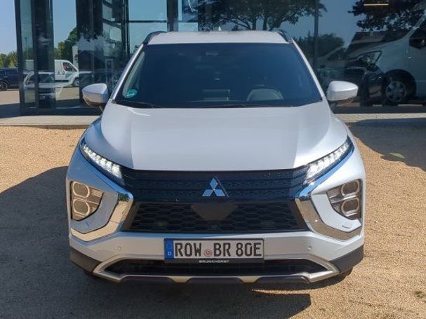 Mitsubishi Eclipse Cross PHEV 138 kW image number 3