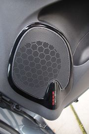 Car image 33