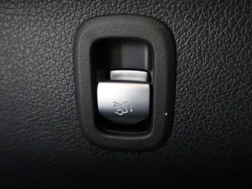 Car image 36