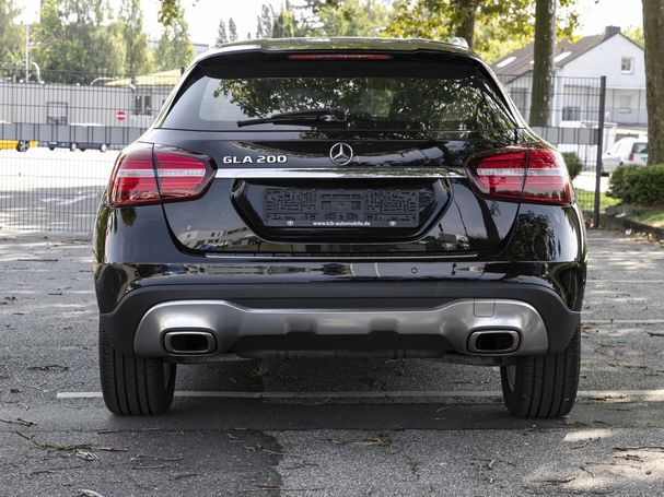 Mercedes-Benz GLA 200 115 kW image number 2