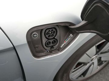 Car image 41