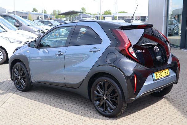 Toyota Aygo X 53 kW image number 3