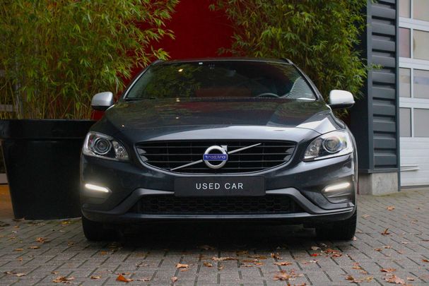 Volvo V60 T4 140 kW image number 8