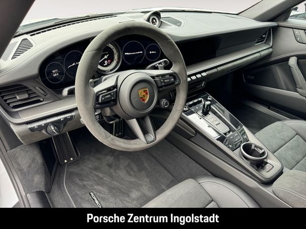 Porsche 992 Carrera 4 GTS Cabrio 353 kW image number 10