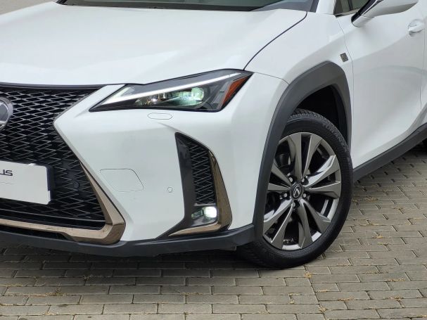 Lexus UX 200 F SPORT 126 kW image number 9