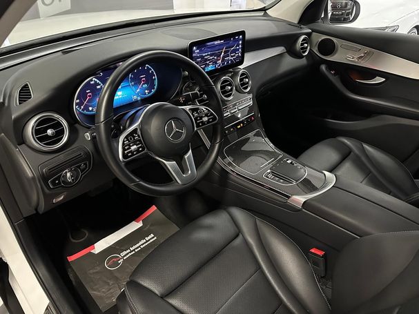 Mercedes-Benz GLC 300 de 225 kW image number 22