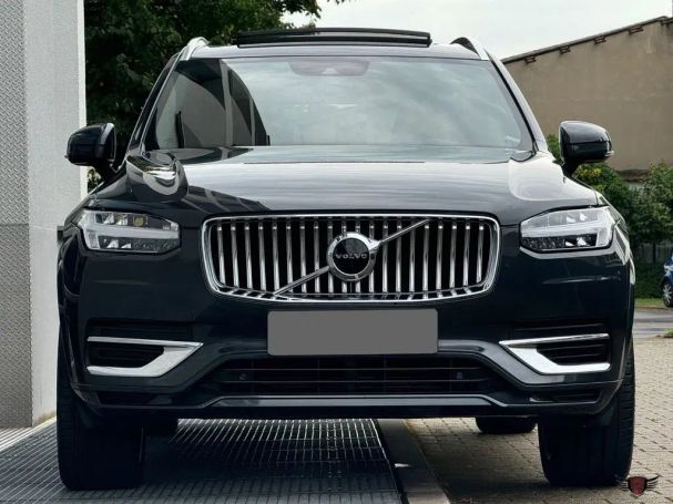 Volvo XC90 AWD 173 kW image number 2