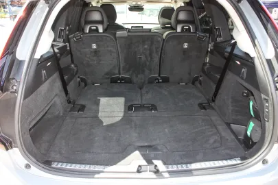 Car image 43
