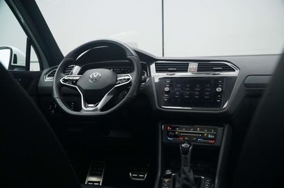 Car image 45