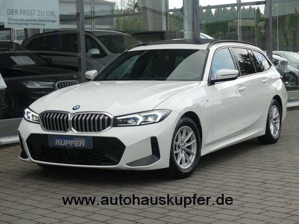 BMW 320d Touring M Sport 140 kW image number 1