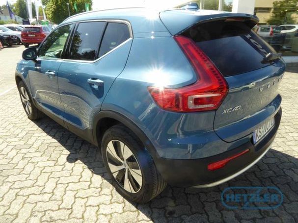 Volvo XC40 B4 Plus DKG 145 kW image number 6