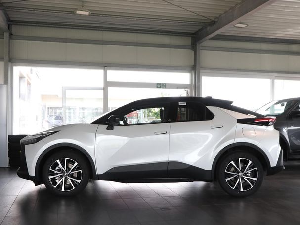 Toyota C-HR 2.0 Plug-In Hybrid 164 kW image number 5