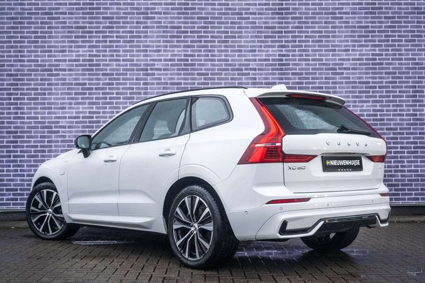 Volvo XC60 T6 Recharge AWD Ultimate 257 kW image number 4