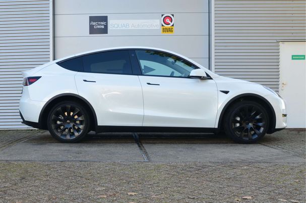 Tesla Model Y Long Range AWD 258 kW image number 7