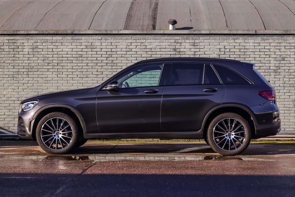 Mercedes-Benz GLC 300 e 4Matic 235 kW image number 7