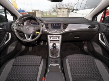 Car image 14