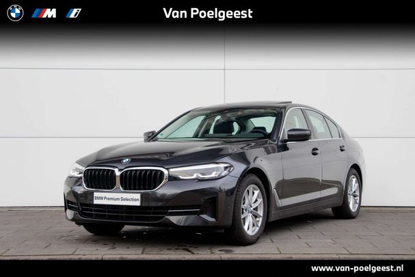 BMW 520i 135 kW image number 1