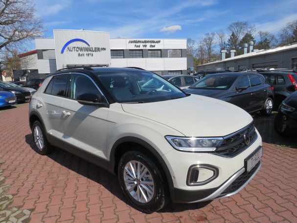 Volkswagen T-Roc 1.5 TSI DSG 110 kW image number 2