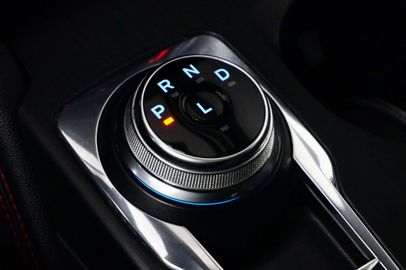 Car image 30