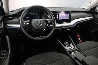 Car image 41