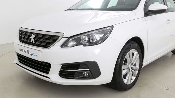 Peugeot 308 1.2 PureTech 110 Active 81 kW image number 17