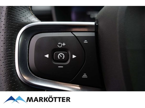 Volvo XC40 AWD 300 kW image number 24