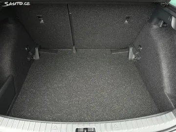 Car image 39