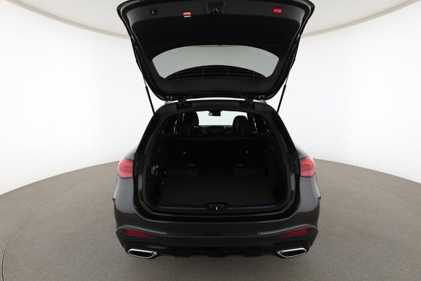 Mercedes-Benz GLC 300 de AMG 245 kW image number 13