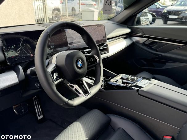 BMW 520d Touring xDrive 145 kW image number 20