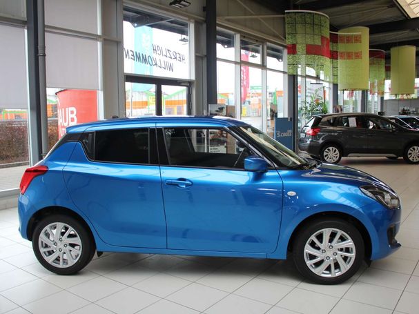 Suzuki Swift 1.2 Hybrid Comfort 61 kW image number 6