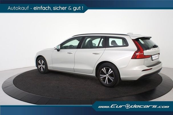 Volvo V60 D3 Momentum 110 kW image number 24