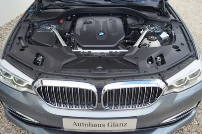 Car image 31