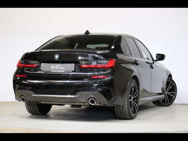 BMW 330 e M Sport 215 kW image number 2