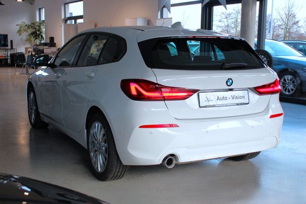 BMW 118i Advantage 100 kW image number 8