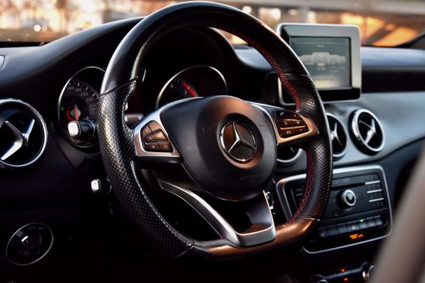 Mercedes-Benz GLA 200 d 100 kW image number 23