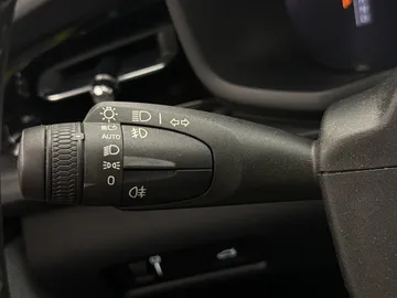 Car image 38