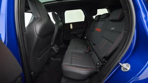 Car image 25