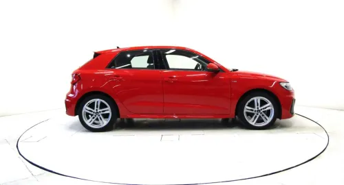 Car image 31