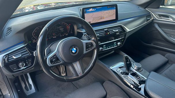 BMW 520d Touring 140 kW image number 9