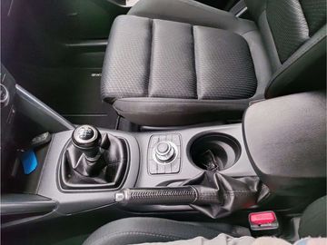 Car image 23