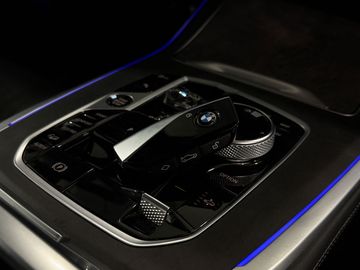 Car image 45