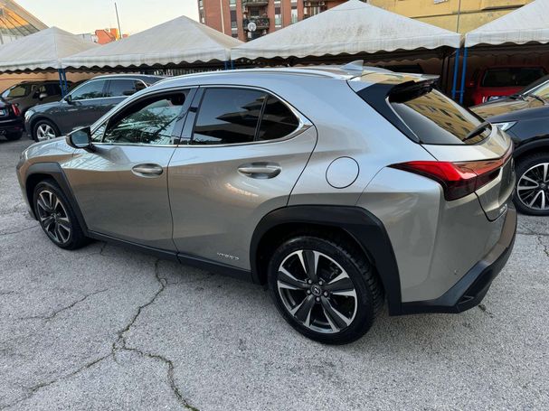 Lexus UX 250h 107 kW image number 5